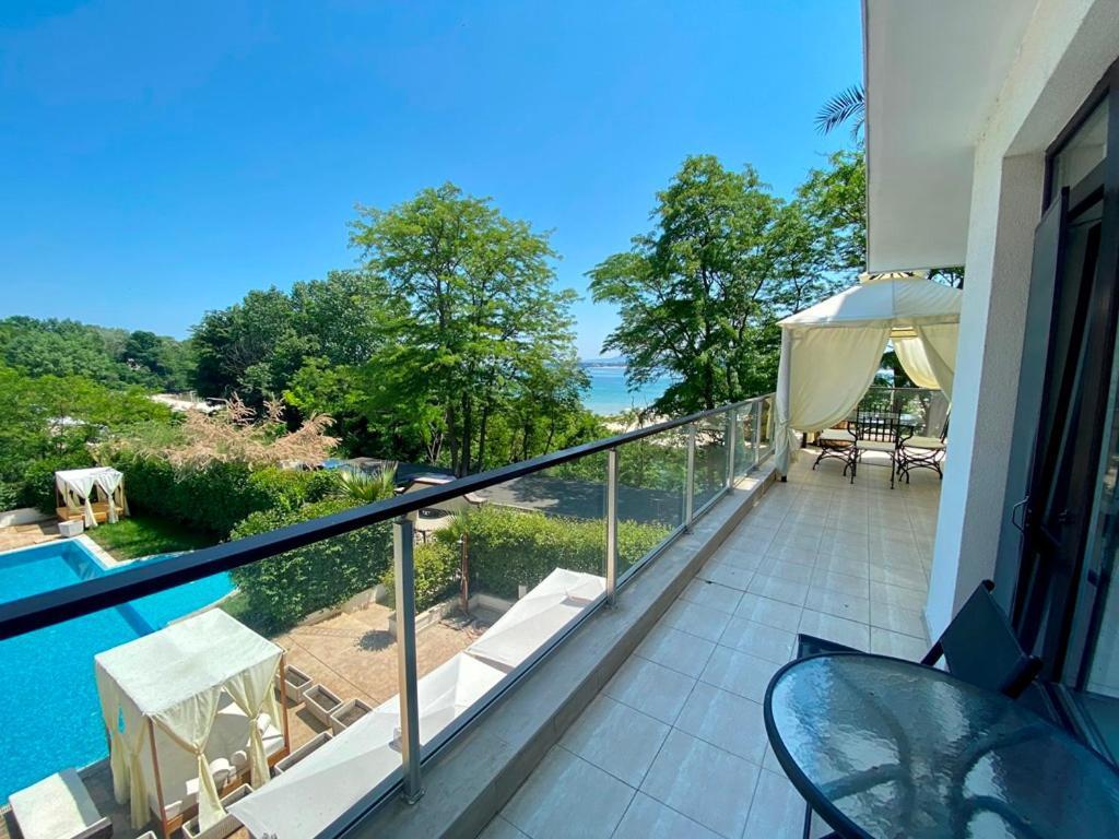 Paradise Deluxe Primorsko